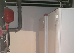 Toplotne pumpe 32 KW sa integrisanim bojlerom