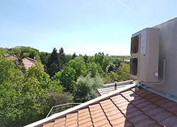 Toplotne pumpe 32 KW sa integrisanim bojlerom